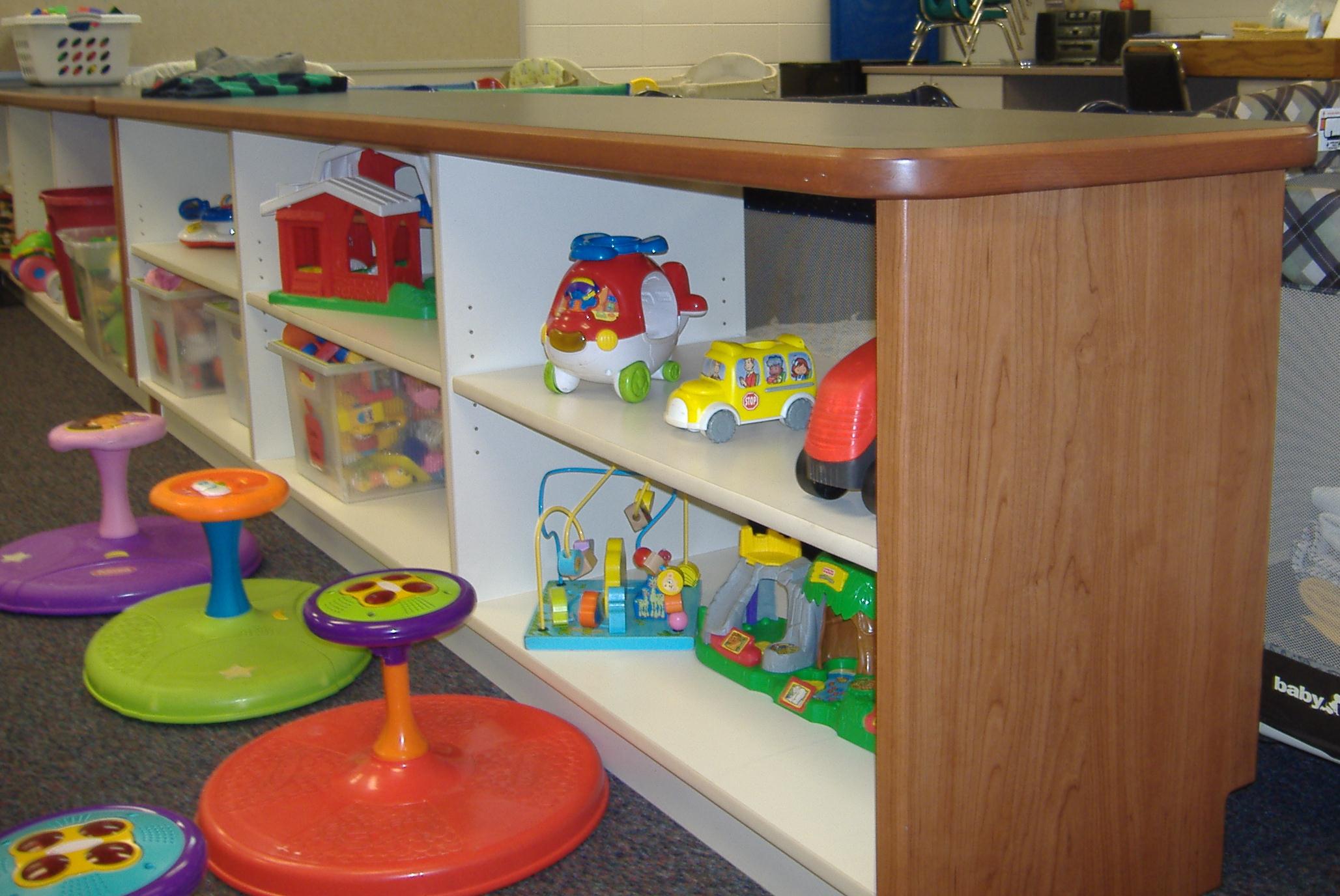 adjustable shelf